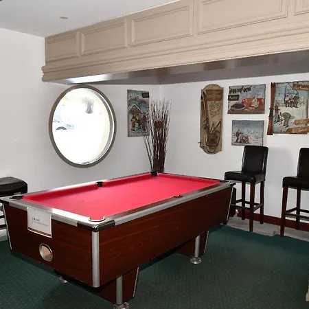 Appartement Superb View+swim Pool+smart Tv+netflix+projector Huez