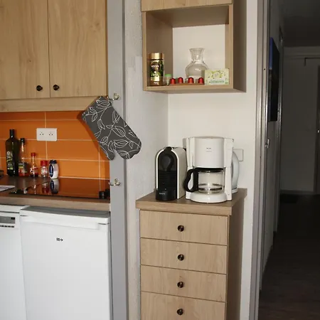 Superb View+swim Pool+smart Tv+netflix+projector Appartement